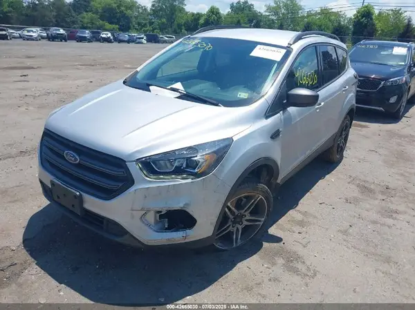 1FMCU9HDXKUA12581 2019 FORD ESCAPE - Image 2