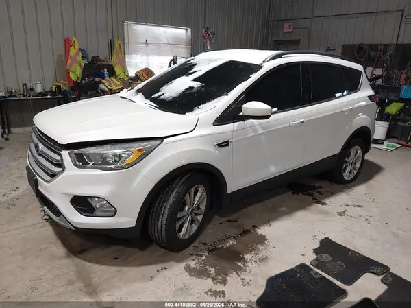 1FMCU9HDXKUA39148 2019 FORD ESCAPE - Image 2