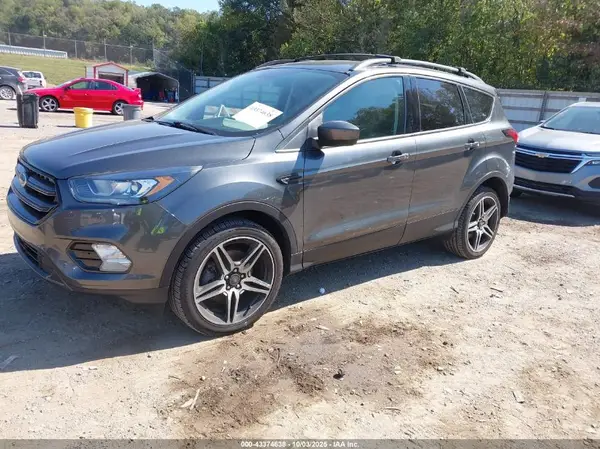 1FMCU9HDXKUA94621 2019 FORD ESCAPE - Image 2