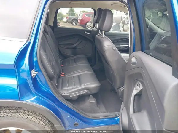 1FMCU9HDXKUB27925 2019 FORD ESCAPE - Image 8