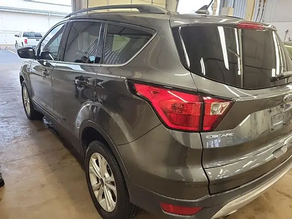 1FMCU9HDXKUB60536 2019 FORD ESCAPE - Image 1