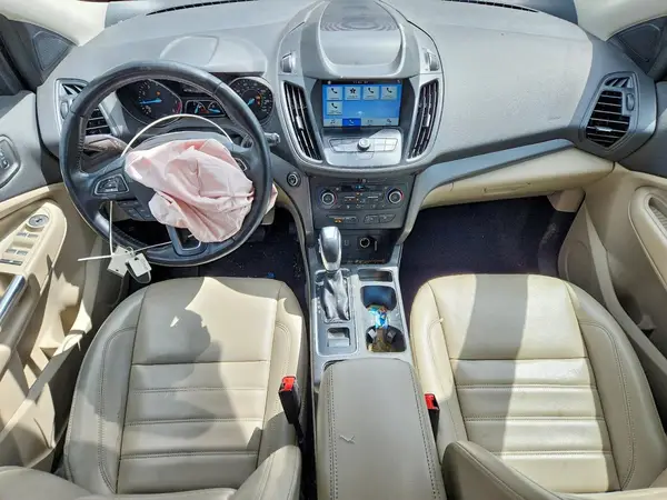 1FMCU9HDXKUB82990 2019 FORD ESCAPE - Image 8