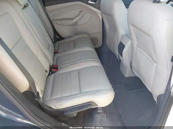 1FMCU9HDXKUB98235 2019 FORD ESCAPE - Image 8