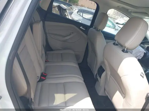 1FMCU9HDXKUC24851 2019 FORD ESCAPE - Image 8