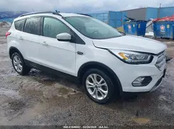 1FMCU9HDXKUC31976 2019 FORD ESCAPE