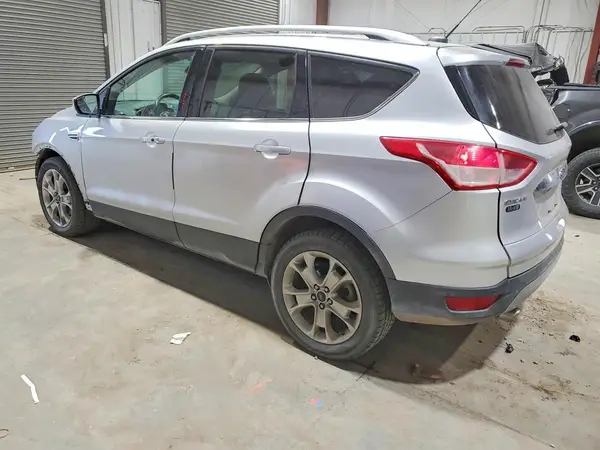 1FMCU9J90FUA54320 2025 FORD ESCAPE - Image 2