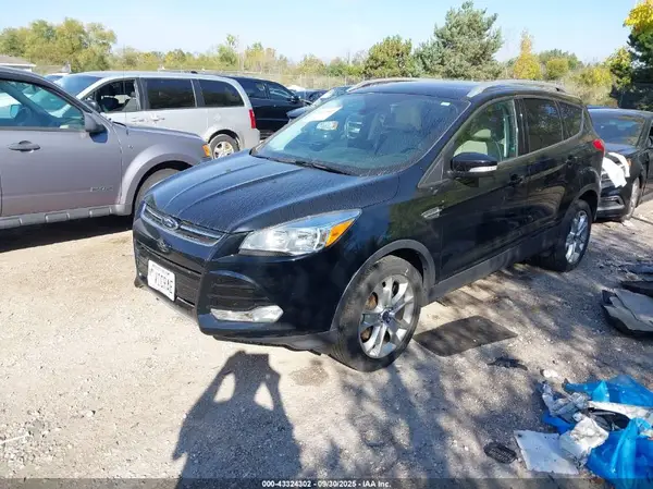 1FMCU9J90GUA05801 2016 FORD ESCAPE - Image 2