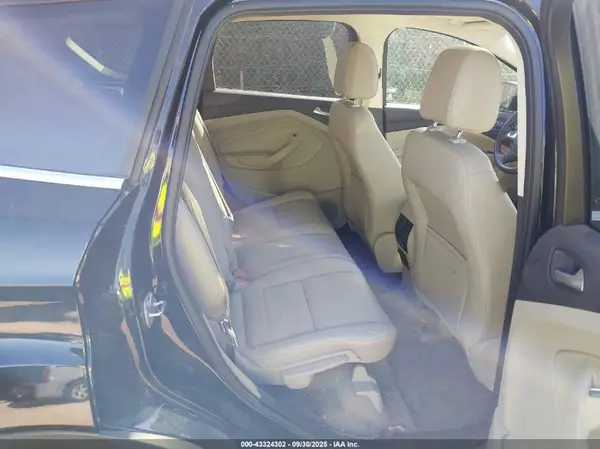 1FMCU9J90GUA05801 2016 FORD ESCAPE - Image 8