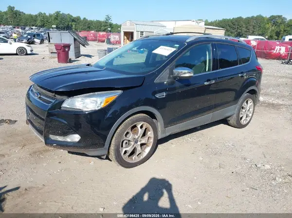 1FMCU9J90GUA65237 2016 FORD ESCAPE - Image 2