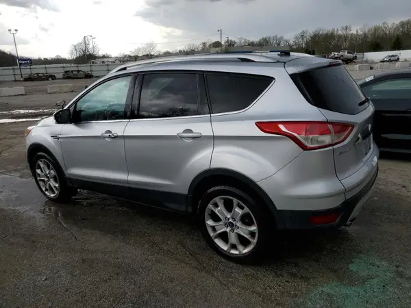 1FMCU9J90GUB05607 2016 FORD ESCAPE - Image 2