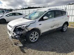 1FMCU9J90GUB60560 2016 FORD ESCAPE