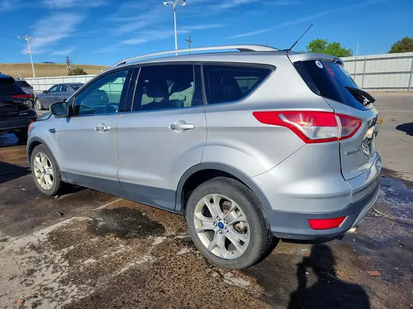 1FMCU9J90GUB81375 2016 FORD ESCAPE - Image 2