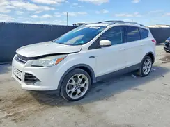 1FMCU9J90GUB87063 2016 FORD ESCAPE