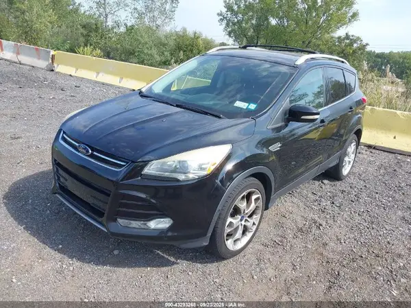 1FMCU9J90GUC16559 2016 FORD ESCAPE - Image 2