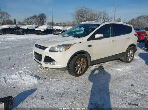 1FMCU9J90GUC38304 2016 FORD ESCAPE - Image 2