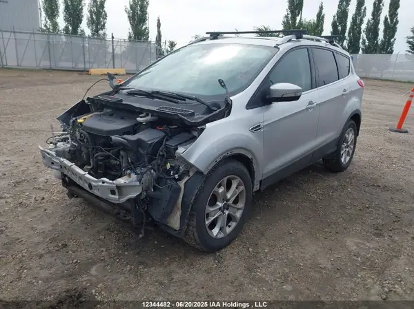 1FMCU9J90GUC68614 2016 FORD ESCAPE - Image 2
