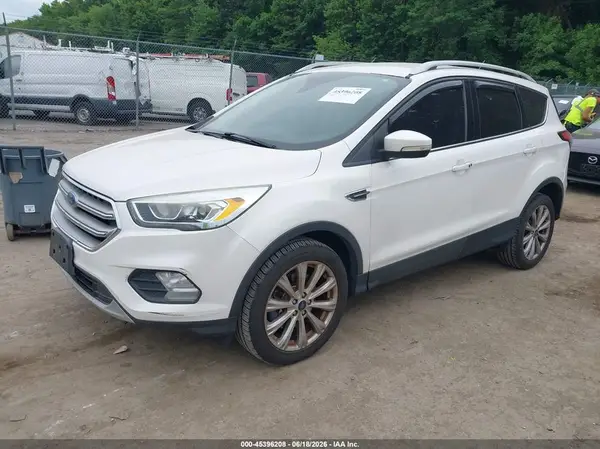 1FMCU9J90HUA02155 2017 FORD ESCAPE - Image 2
