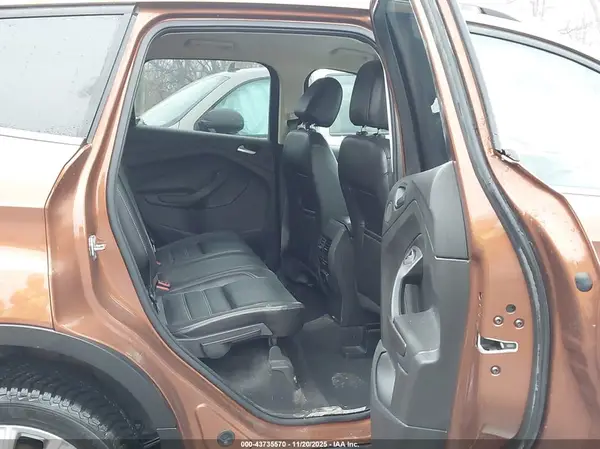 1FMCU9J90HUA22910 2017 FORD ESCAPE - Image 8