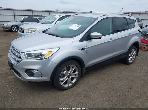 1FMCU9J90HUA65286 2017 FORD ESCAPE - Image 2