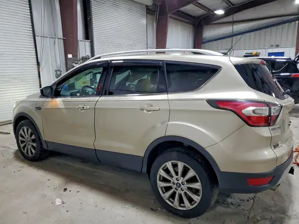 1FMCU9J90HUA77986 2017 FORD ESCAPE - Image 2