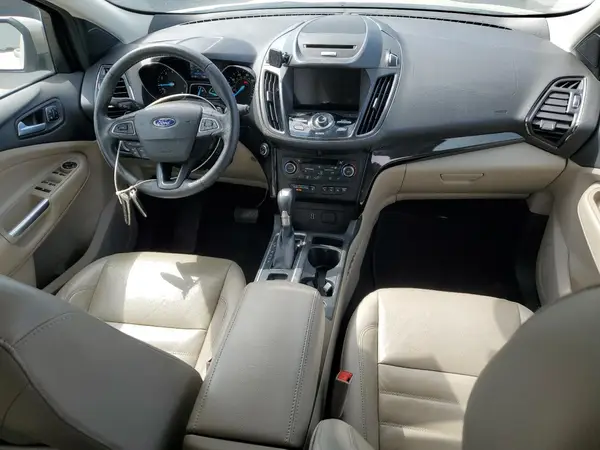 1FMCU9J90HUA94223 2017 FORD ESCAPE - Image 8