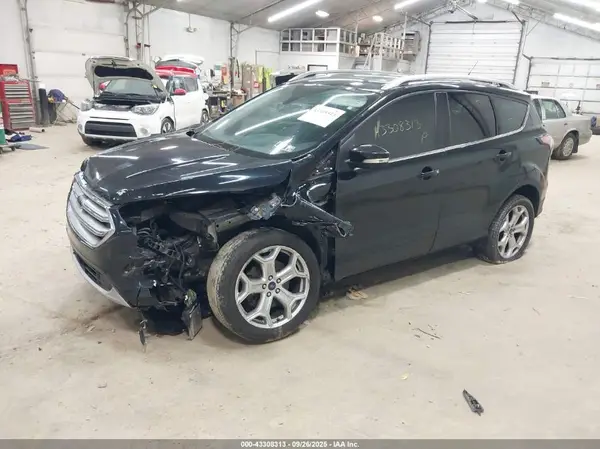 1FMCU9J90HUB75898 2017 FORD ESCAPE - Image 2
