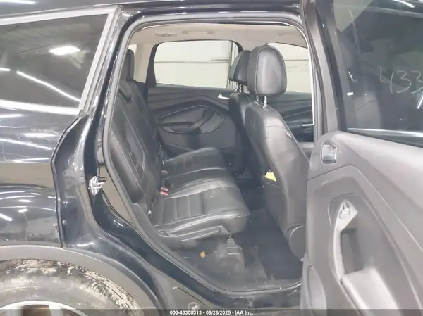 1FMCU9J90HUB75898 2017 FORD ESCAPE - Image 8