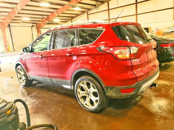 1FMCU9J90HUC33671 2017 FORD ESCAPE - Image 2