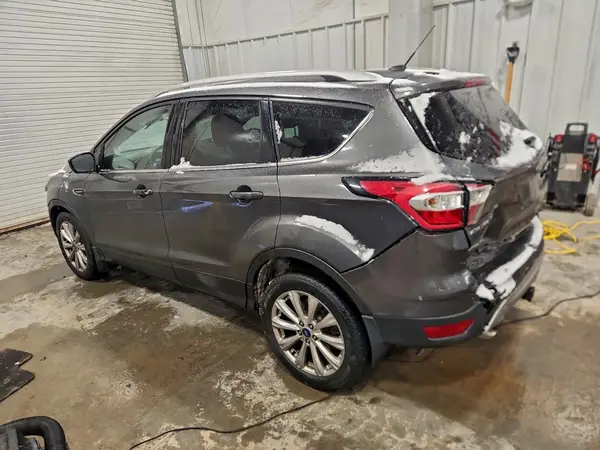 1FMCU9J90HUC91103 2017 FORD ESCAPE - Image 2