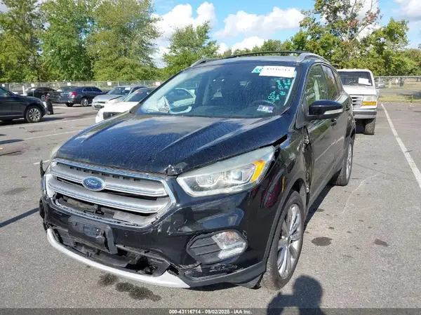 1FMCU9J90HUD02438 2017 FORD ESCAPE - Image 2