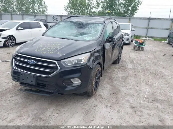 1FMCU9J90HUD69007 2017 FORD ESCAPE - Image 2