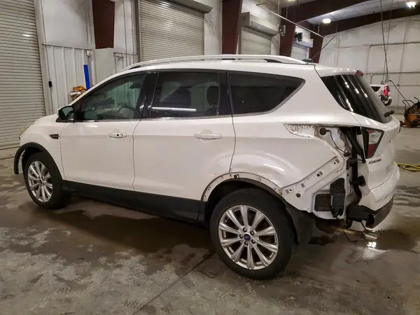 1FMCU9J90HUD71081 2017 FORD ESCAPE - Image 2