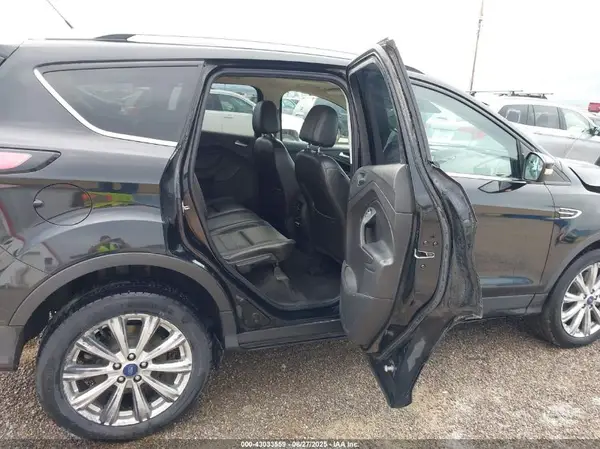1FMCU9J90HUD88480 2017 FORD ESCAPE - Image 8