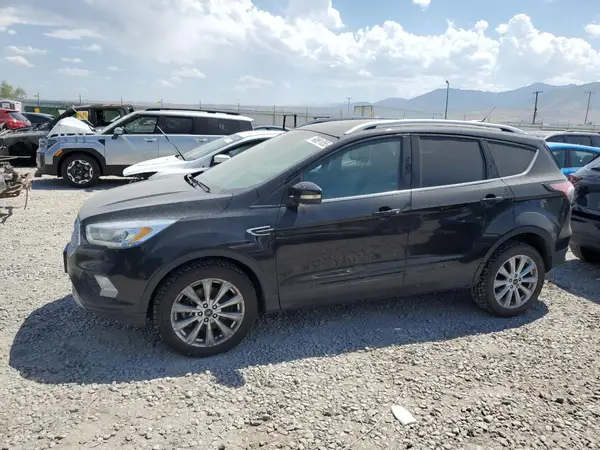 1FMCU9J90HUD96448 2017 FORD ESCAPE - Image 1
