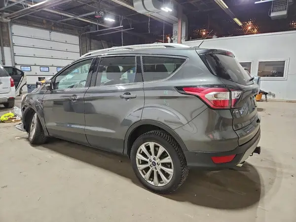 1FMCU9J90HUE16178 2017 FORD ESCAPE - Image 2
