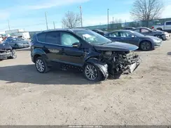 1FMCU9J90HUE17962 2017 FORD ESCAPE