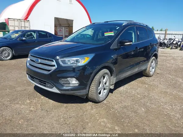 1FMCU9J90HUE60102 2017 FORD ESCAPE - Image 2