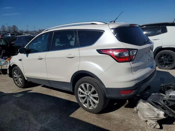 1FMCU9J90HUE92578 2017 FORD ESCAPE - Image 2