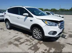 1FMCU9J90HUE95142 2017 FORD ESCAPE