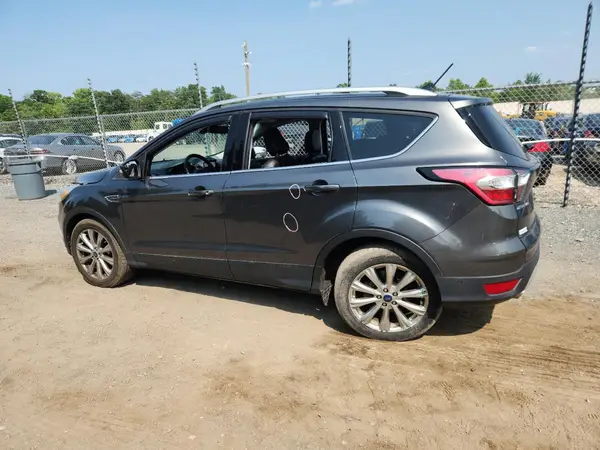 1FMCU9J90JUA15154 2018 FORD ESCAPE - Image 2