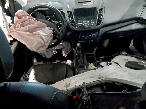 1FMCU9J90JUA68341 2018 FORD ESCAPE - Image 8