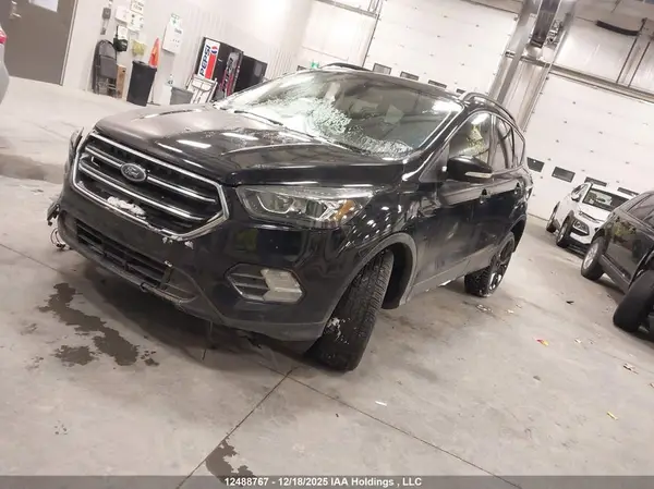 1FMCU9J90JUB47430 2018 FORD ESCAPE - Image 2