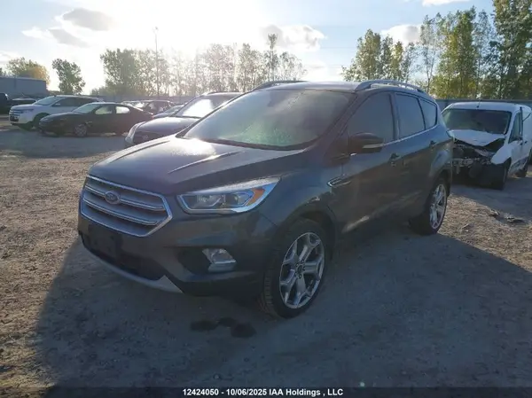 1FMCU9J90JUB78077 2018 FORD ESCAPE - Image 2