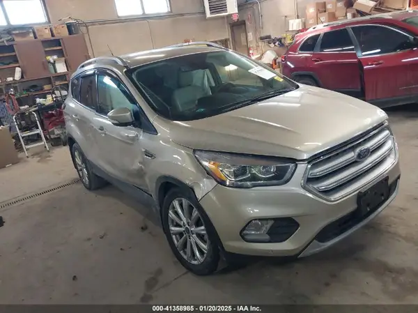 1FMCU9J90JUB84042 2018 FORD ESCAPE - Image 1