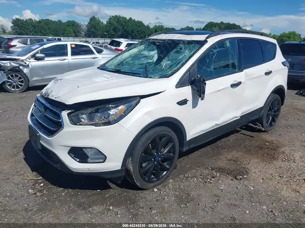 1FMCU9J90JUB89533 2018 FORD ESCAPE - Image 2