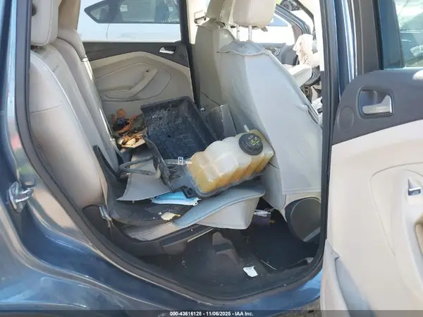 1FMCU9J90JUB94926 2018 FORD ESCAPE - Image 8