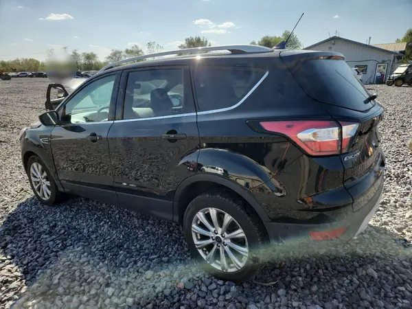 1FMCU9J90JUC45776 2018 FORD ESCAPE - Image 2