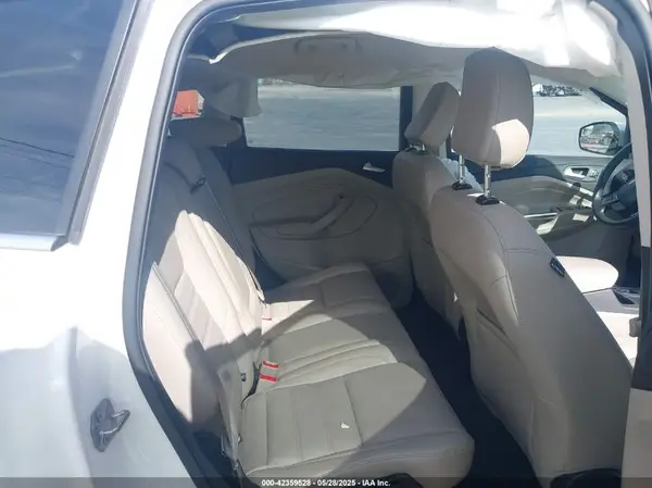 1FMCU9J90JUC89681 2018 FORD ESCAPE - Image 8