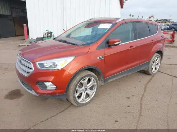 1FMCU9J90KUA81186 2019 FORD ESCAPE - Image 2