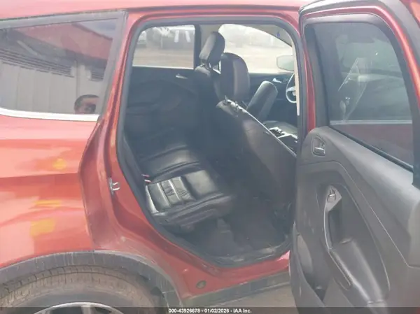 1FMCU9J90KUA81186 2019 FORD ESCAPE - Image 8